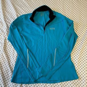 GORE Running Wear Long Sleeve Pullover Base Layer- light blue, size XS